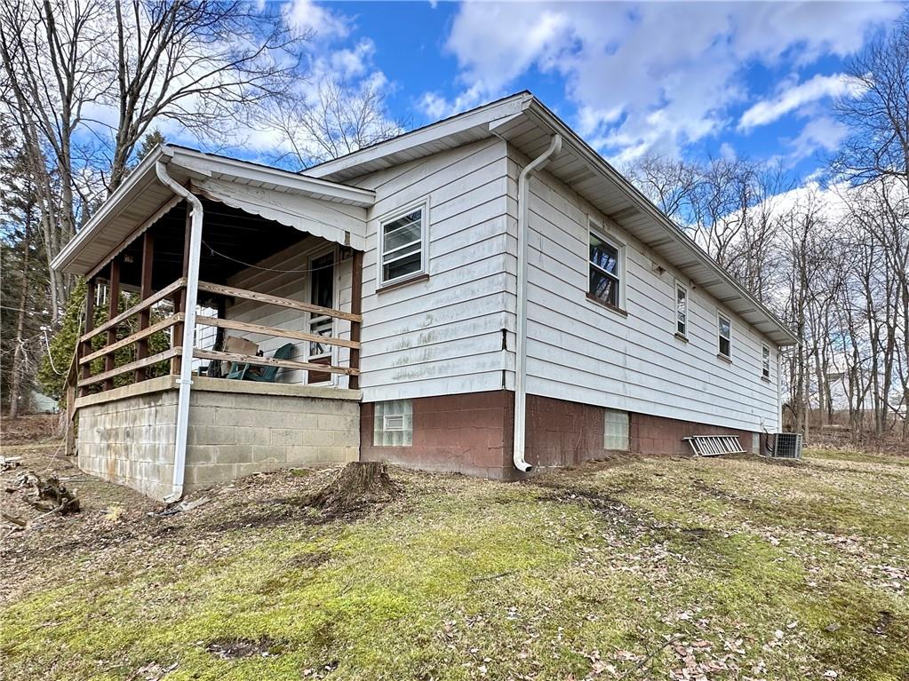404 Ridgelawn Avenue New Castle, PA 16105 - Photo 26 of 34 a view of a house with a yard