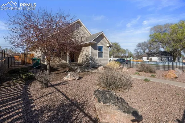 $248,000 | 2039 East 8th Street, Pueblo, CO 81001