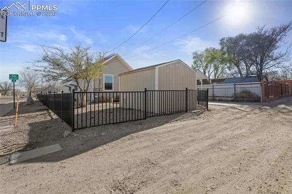 $248,000 | 2039 East 8th Street, Pueblo, CO 81001