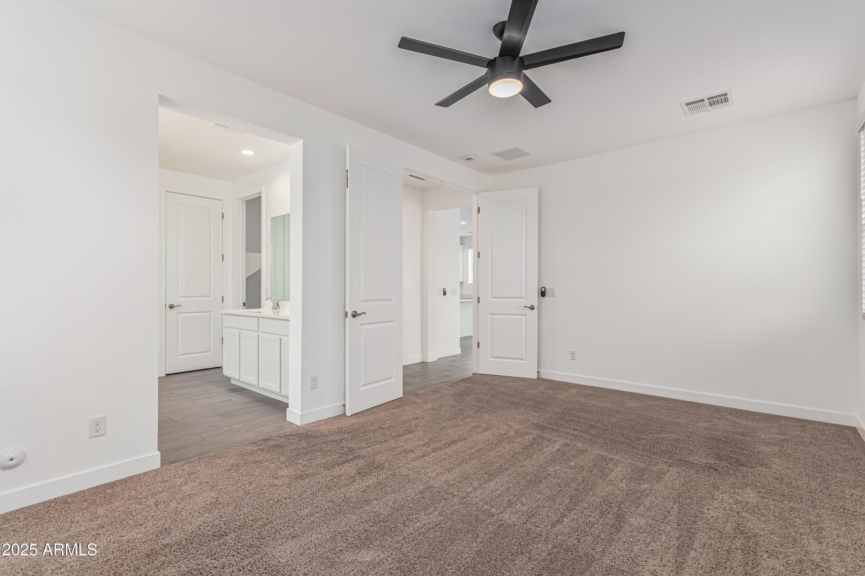 305 East Leland Road San Tan Valley, AZ 85140 - Photo 12 of 29 16 Leland