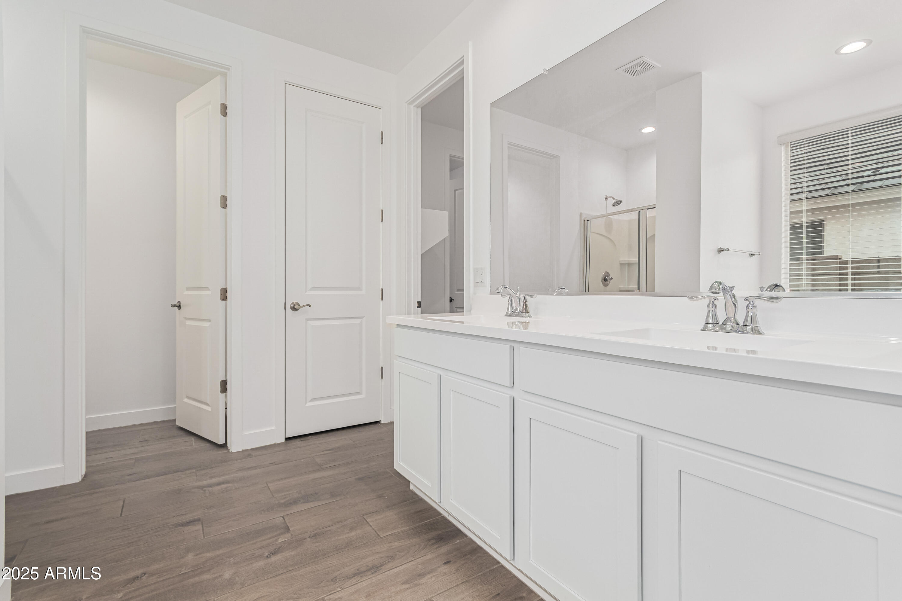 305 East Leland Road San Tan Valley, AZ 85140 - Photo 13 of 29 17 Leland