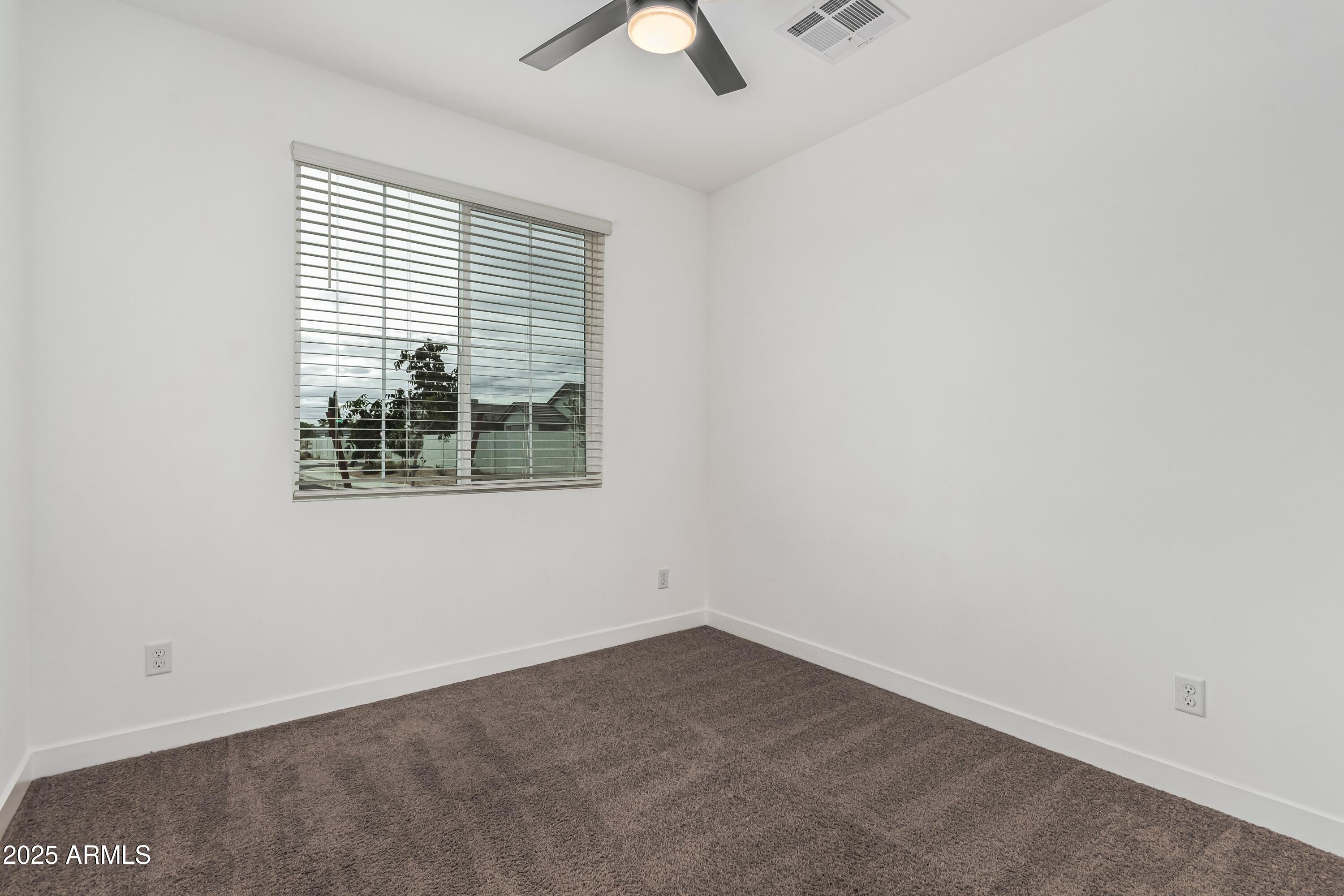 305 East Leland Road San Tan Valley, AZ 85140 - Photo 17 of 29 21 Leland