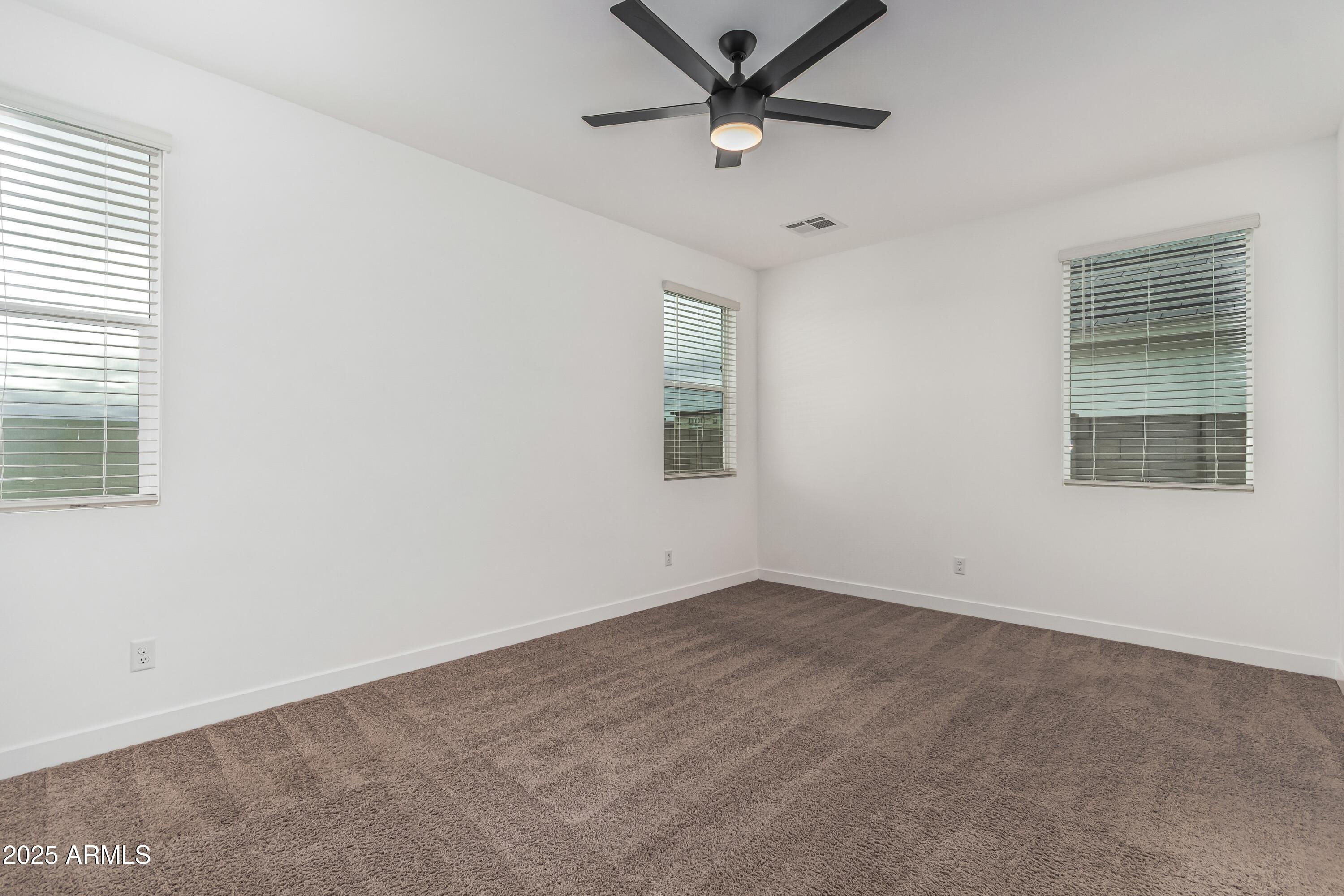 305 East Leland Road San Tan Valley, AZ 85140 - Photo 9 of 29 13 Leland