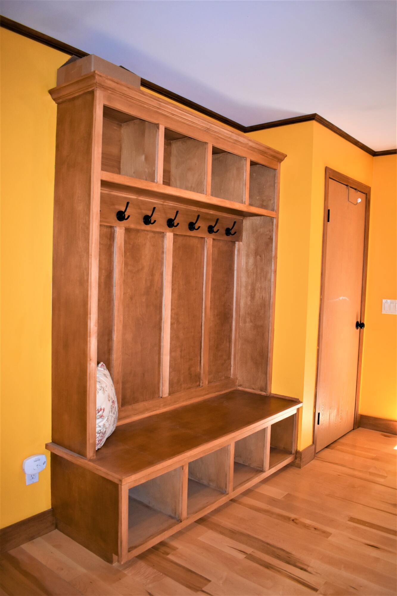 399 North Raymond Road Poland, ME 04274 - Photo 5 of 32 Cubbies and Storage