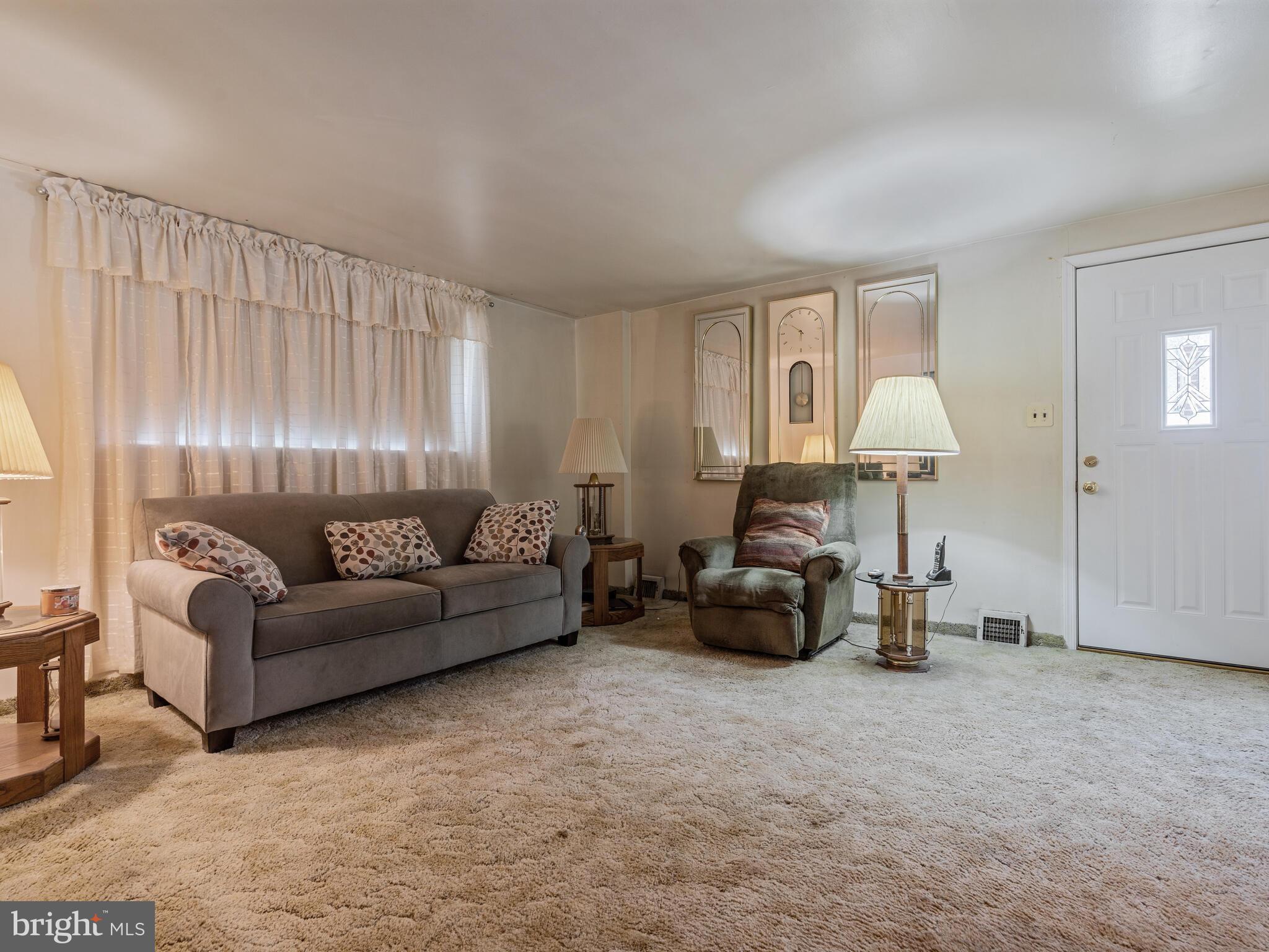 120 Ridgefield Road Philadelphia, PA 19154 - Photo 6 of 28