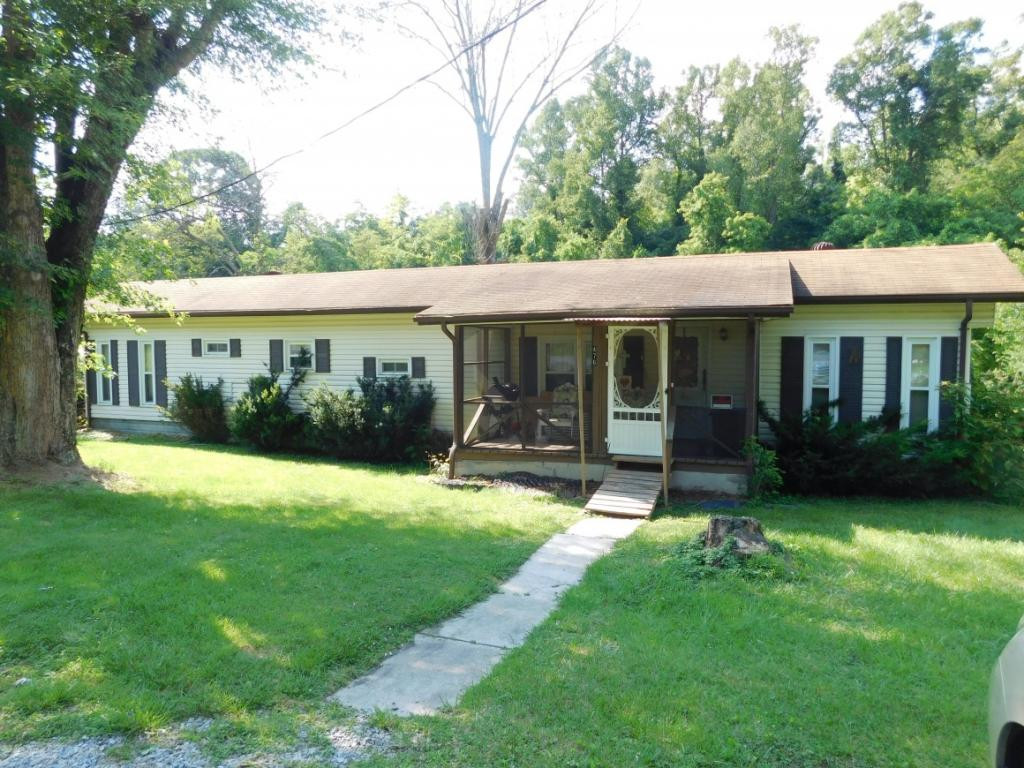 476 Deck Valley Road Bristol, TN 37620 - Photo 2 of 21 Photo 2