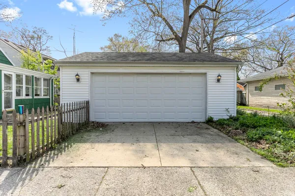 $213,000 | 801 Webster Street, Mishawaka, IN 46545