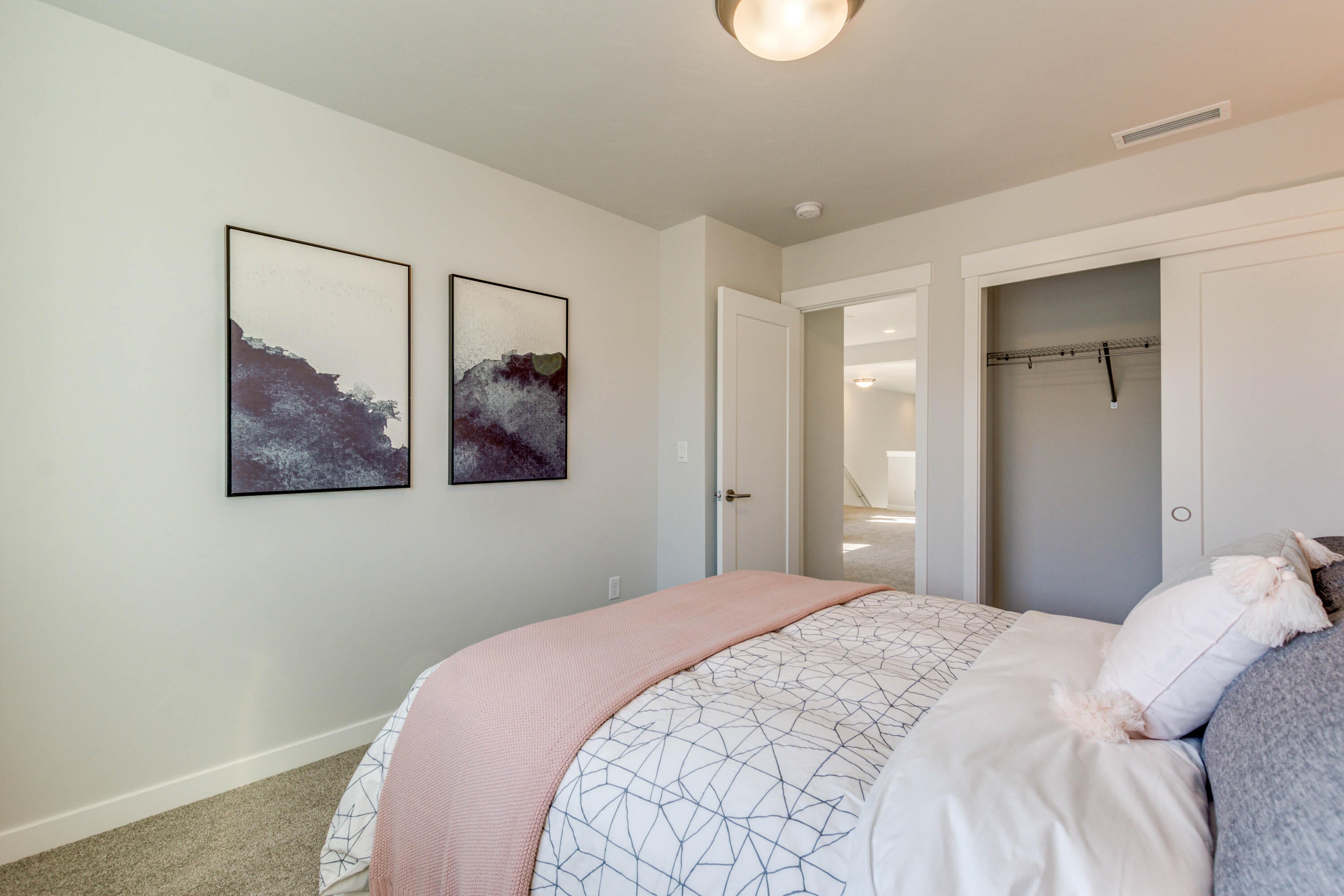 4649 Southwest 36th Street Redmond, OR 97756 - Photo 22 of 47 Guest bedroom. Specs vary.