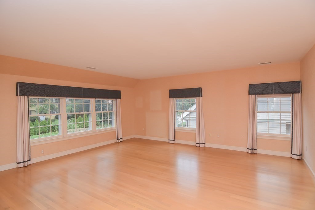 5 Vine Brook Road Lexington, MA 02421 - Photo 12 of 30