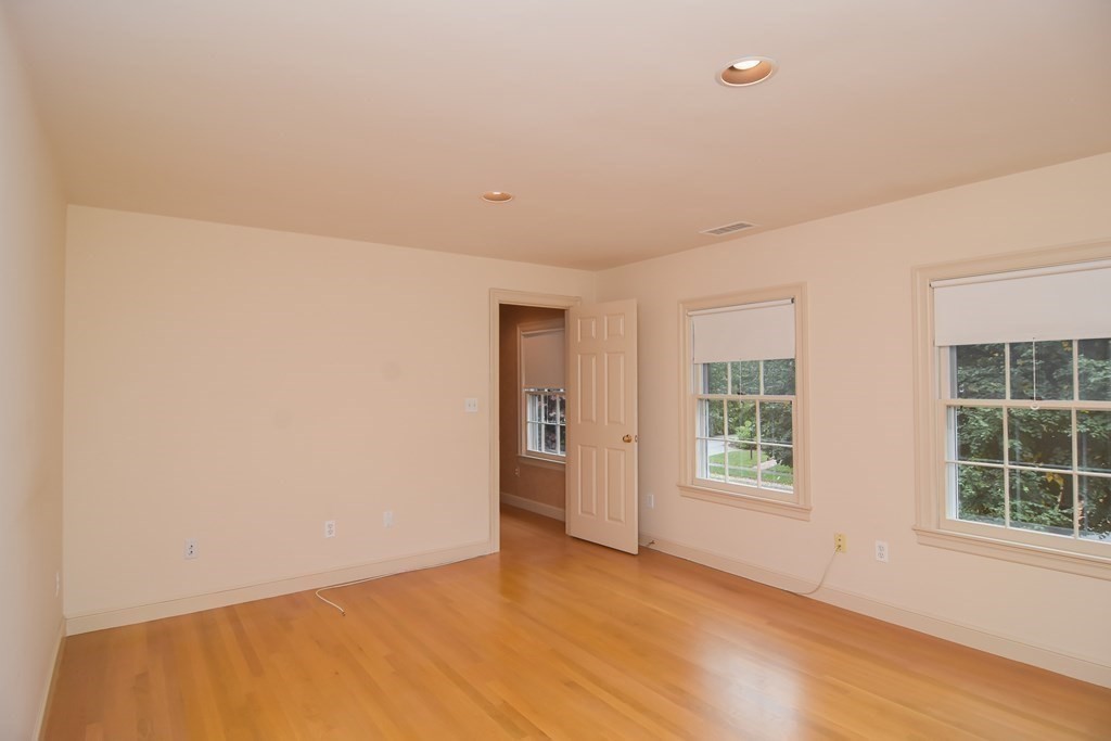 5 Vine Brook Road Lexington, MA 02421 - Photo 10 of 30