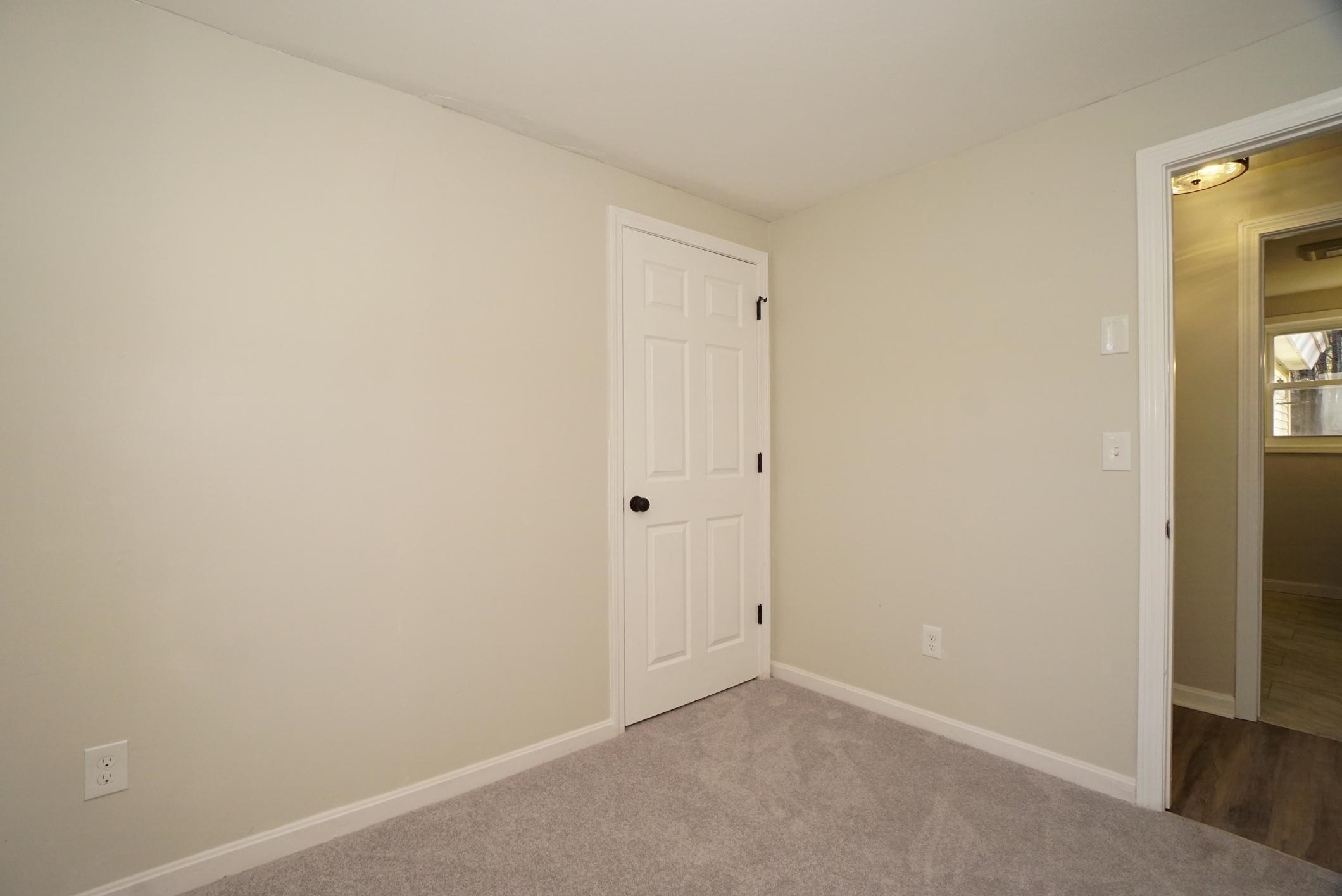 24 S Road Fremont, NH 03044 - Photo 20 of 31