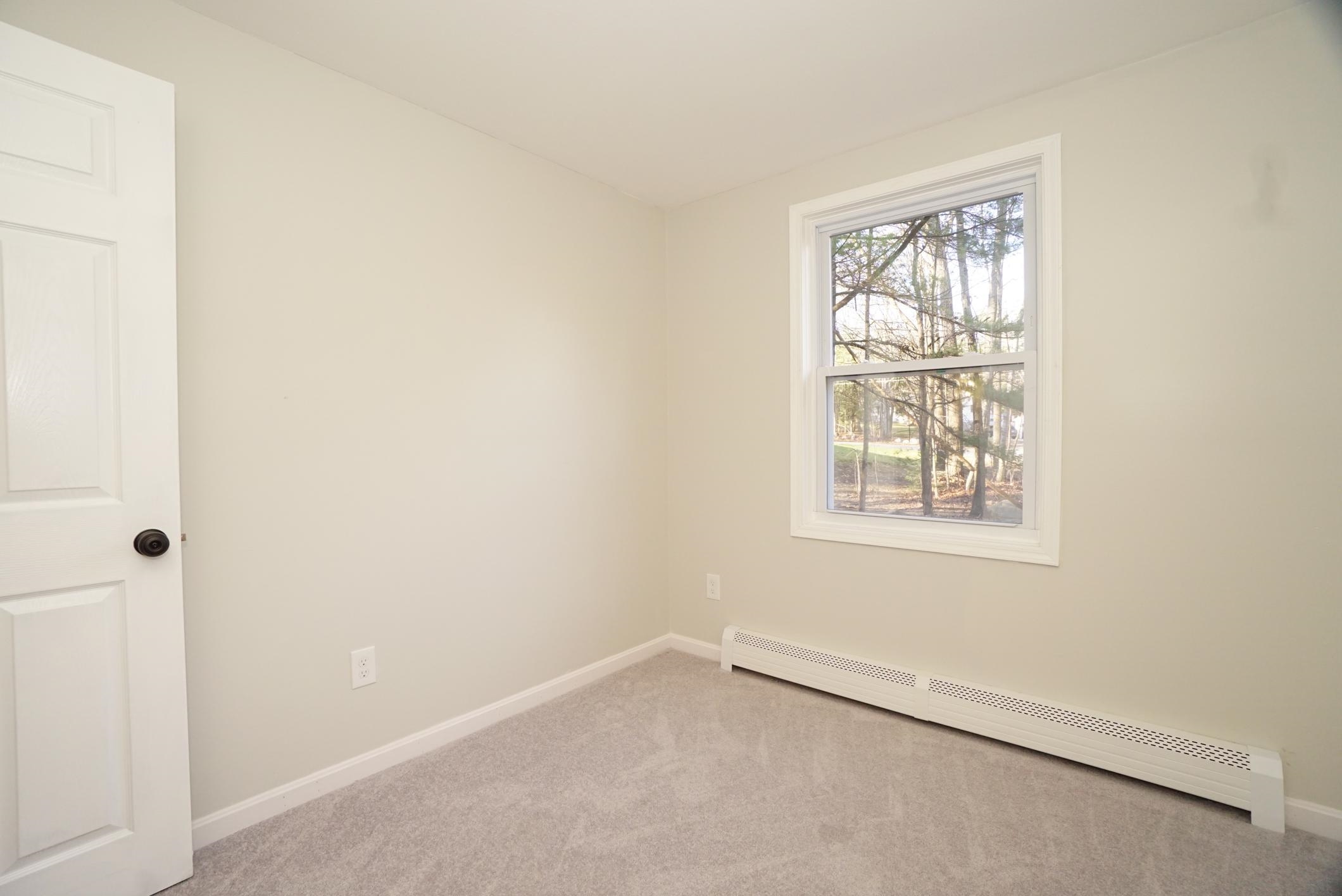 24 S Road Fremont, NH 03044 - Photo 21 of 31