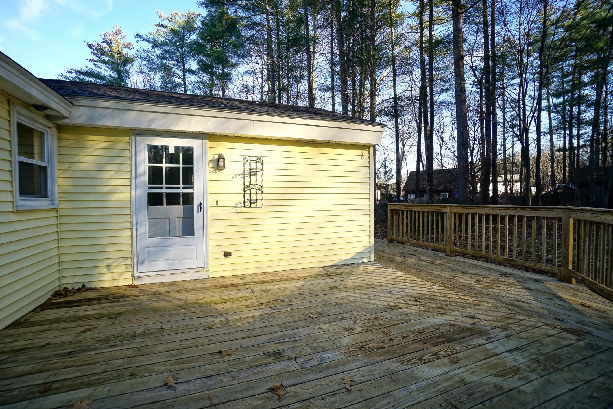 24 S Road Fremont, NH 03044 - Photo 27 of 31