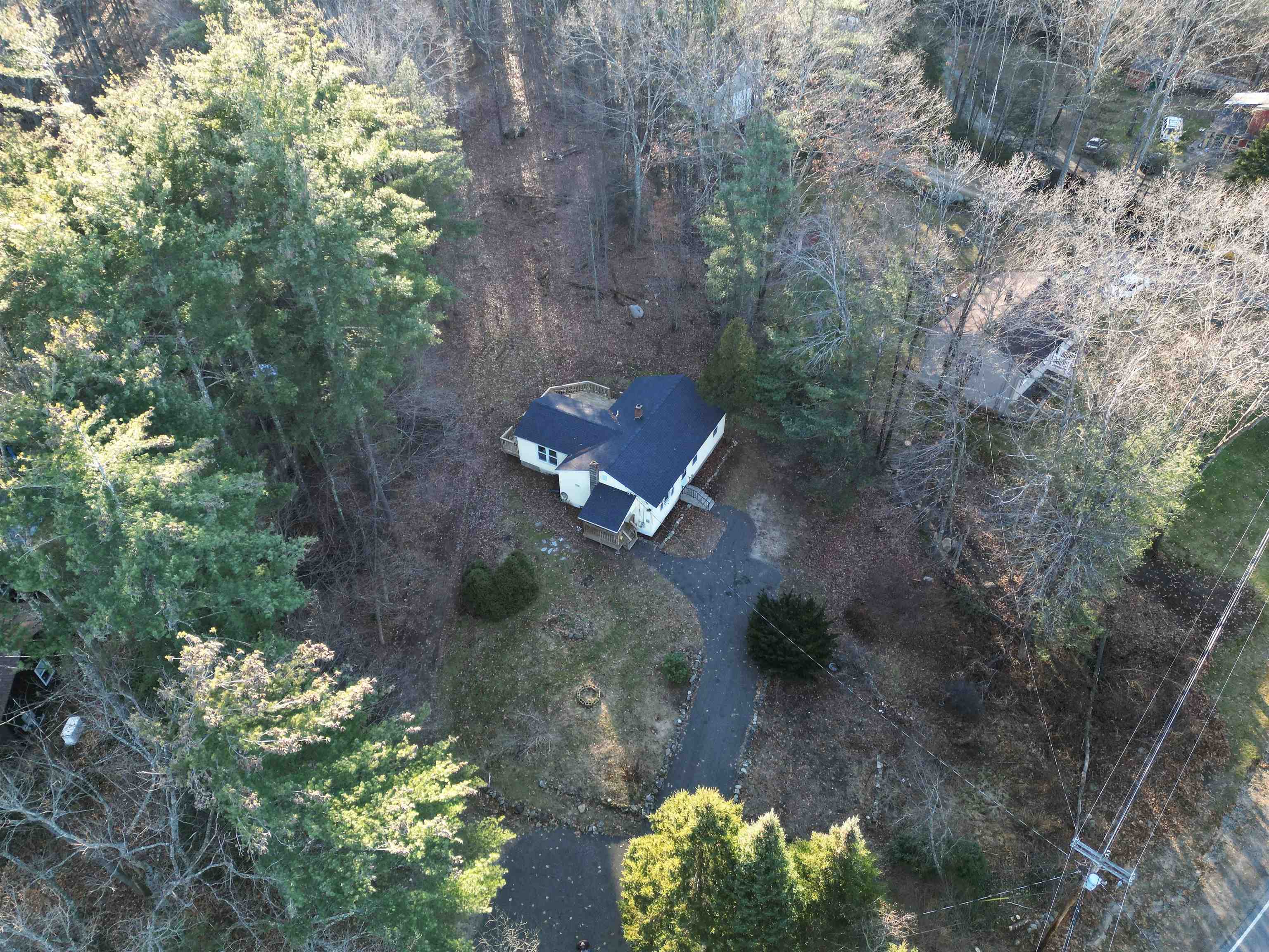 24 S Road Fremont, NH 03044 - Photo 3 of 31