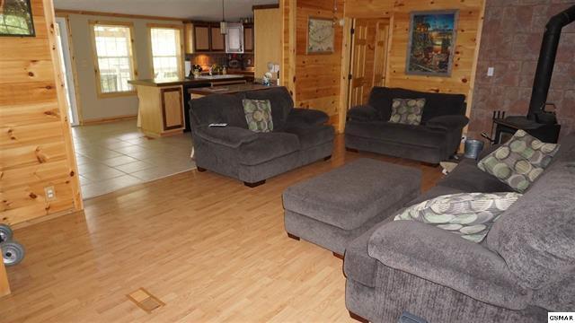 4109 Suttons Road Sevierville, TN 37876 - Photo 3 of 28 217308-3