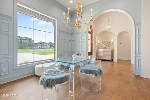 $900,000 | 201 Greyford Drive, Lafayette, LA 70503