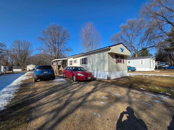 $49,900 | 119 North 8th, Avoca, WI 53506