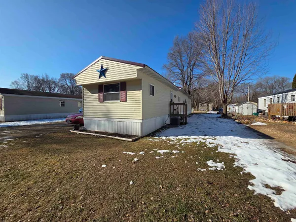 $49,900 | 119 North 8th, Avoca, WI 53506