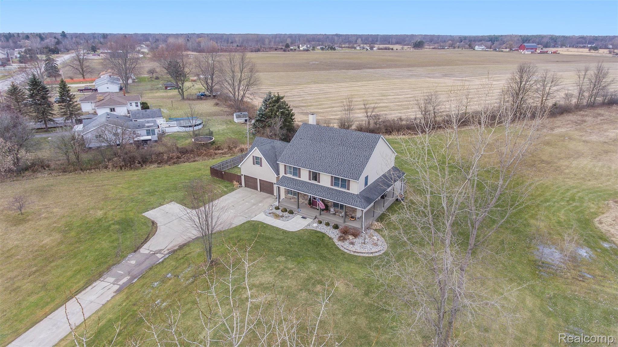 5380 Coldwater Road Flint, MI 48504 - Photo 43 of 52 DJI_0048.jpg