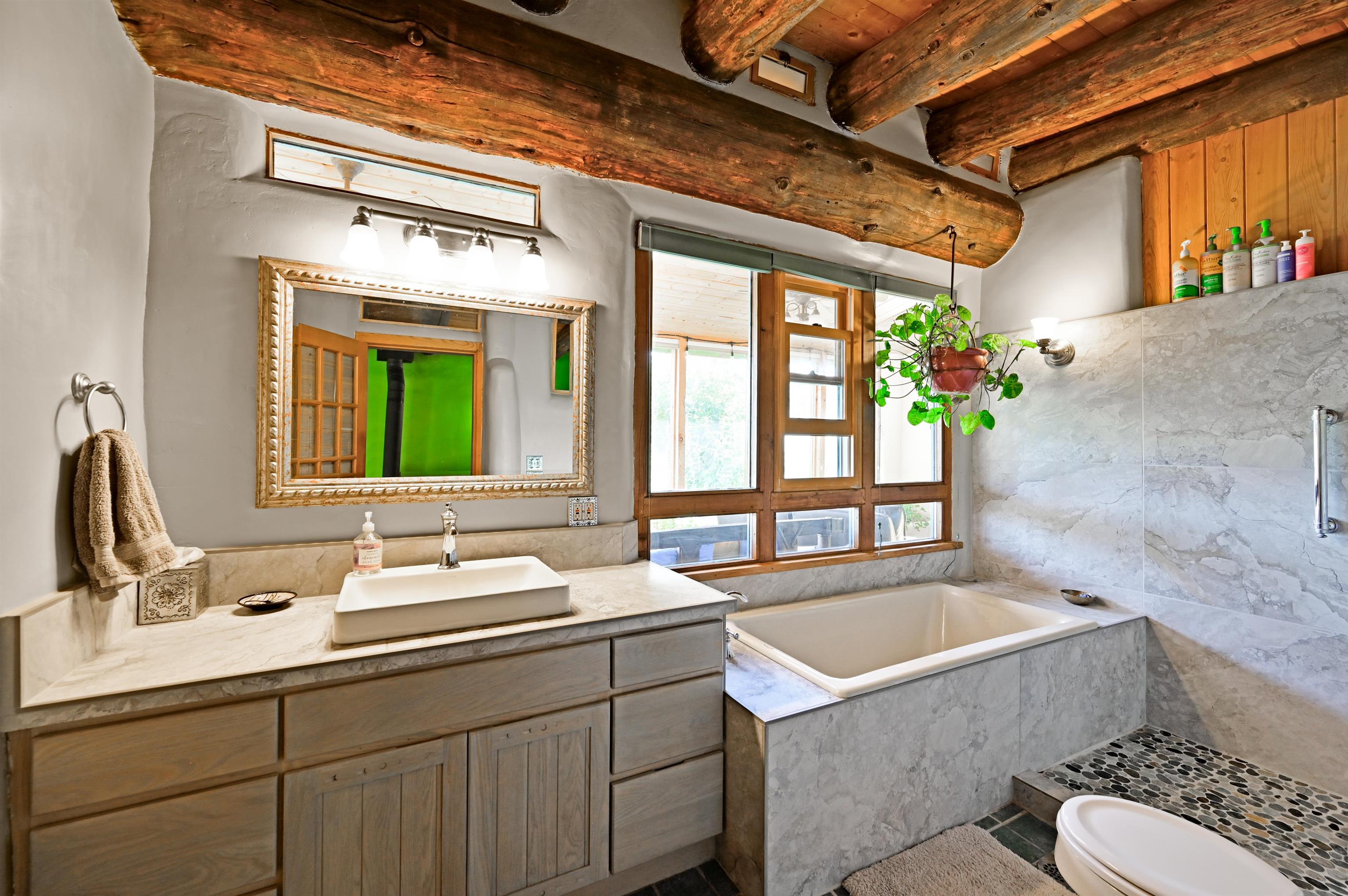 157 Pacheco Road Llano, NM 87543 - Photo 16 of 50 Gallery Image 16