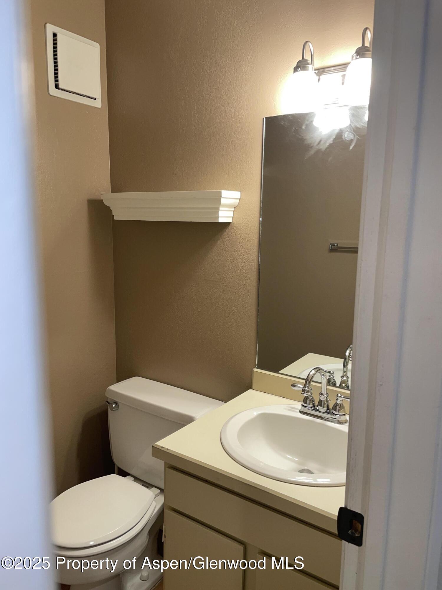 3900 Old Lodge Road, Unit A6 Glenwood Springs, CO 81601 - Photo 13 of 22 Photo Oct 26 2025, 10 34 13 AM