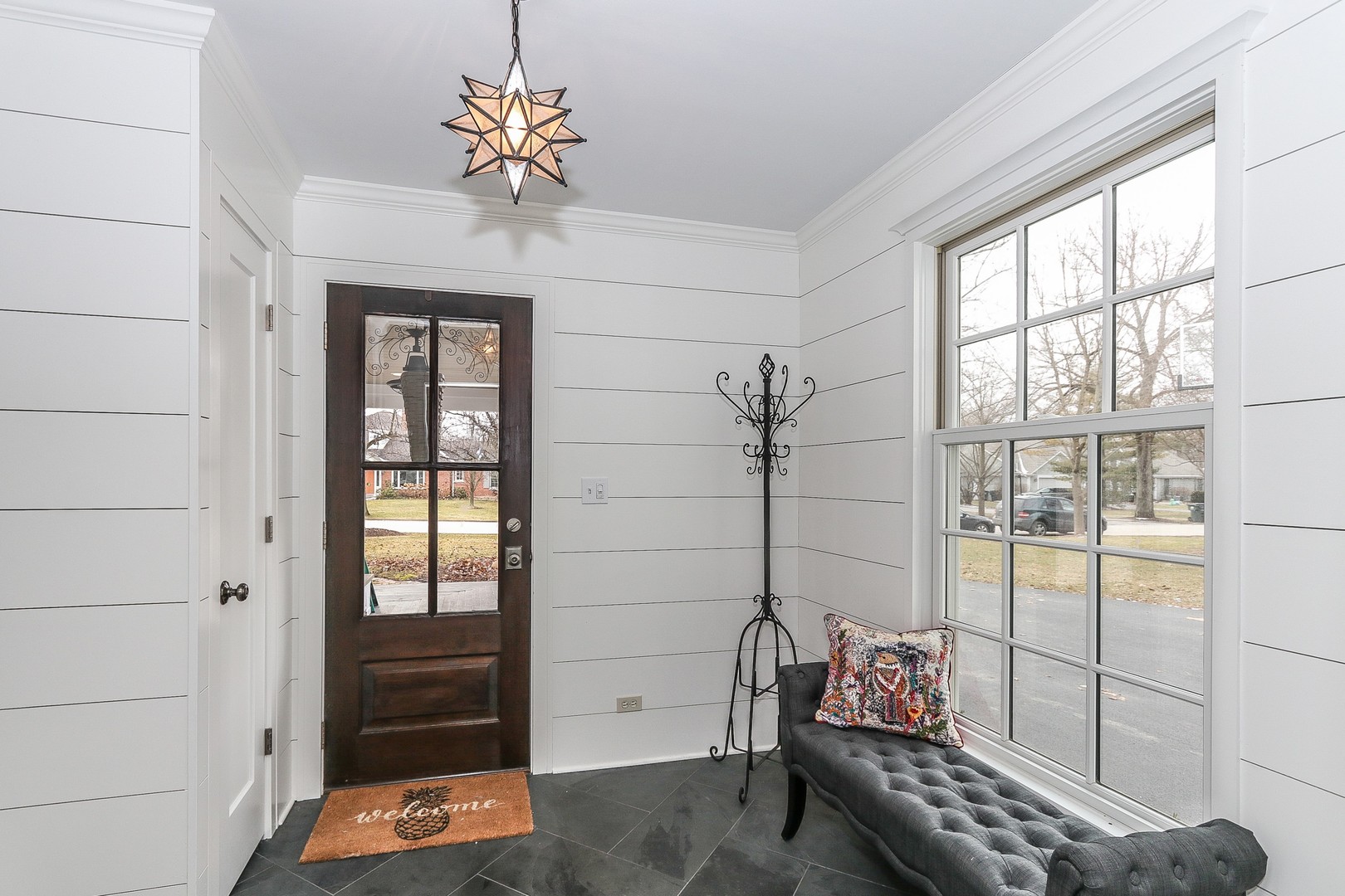 234 Linden Road Barrington, IL 60010 - Photo 19 of 36 Gallery Image 19