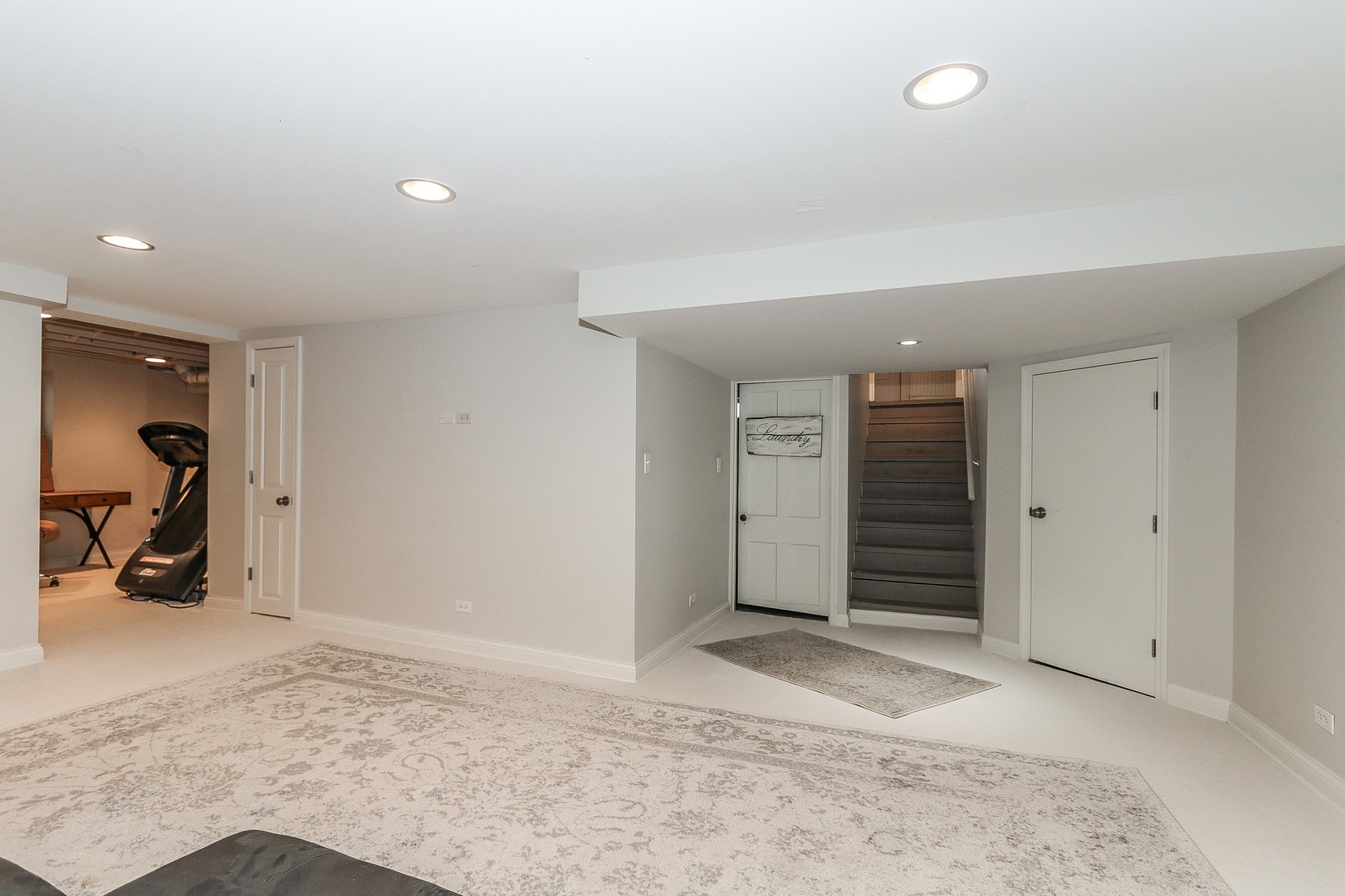 234 Linden Road Barrington, IL 60010 - Photo 29 of 36 Gallery Image 29