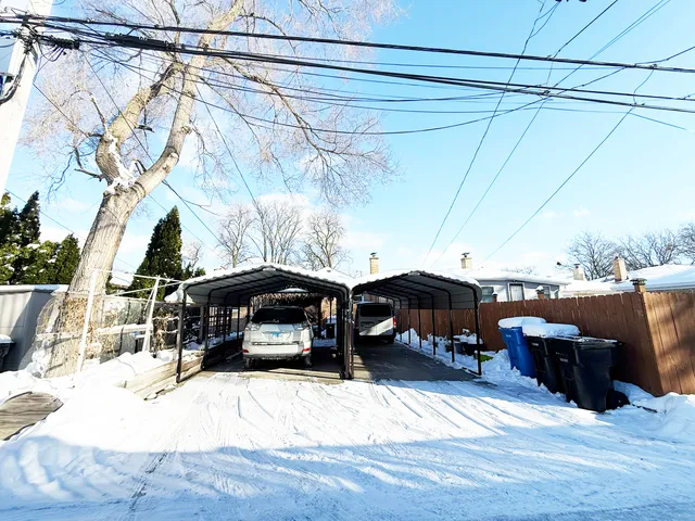 $495,000 | 5910 North Kimball Avenue, Chicago, IL 60659