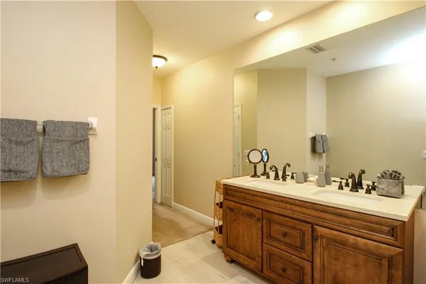 $5,500 | 1360 Sweetwater Cove, Unit 202, Naples, FL 34110