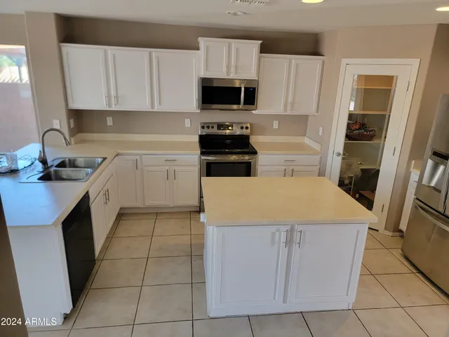 $360,204 | 4614 West Cinnamon Avenue, Coolidge, AZ 85128