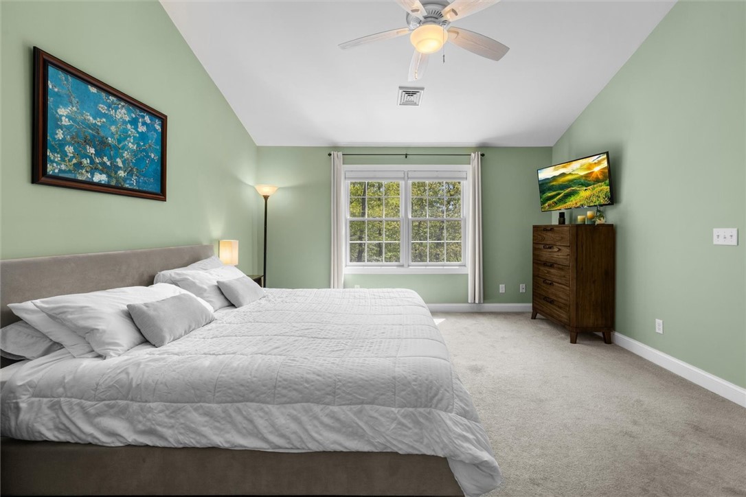 243 Cottrell Road Tiverton, RI 02878 - Photo 26 of 47