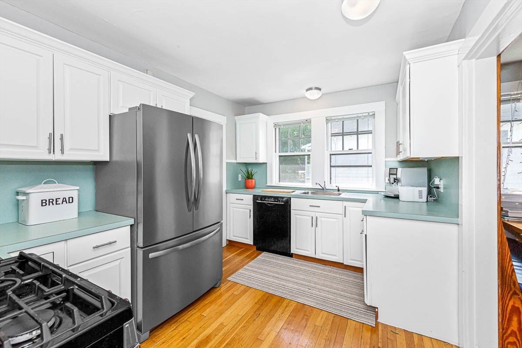 17 Holden Road, Unit 17 Belmont, MA 02478 - Photo 4 of 25