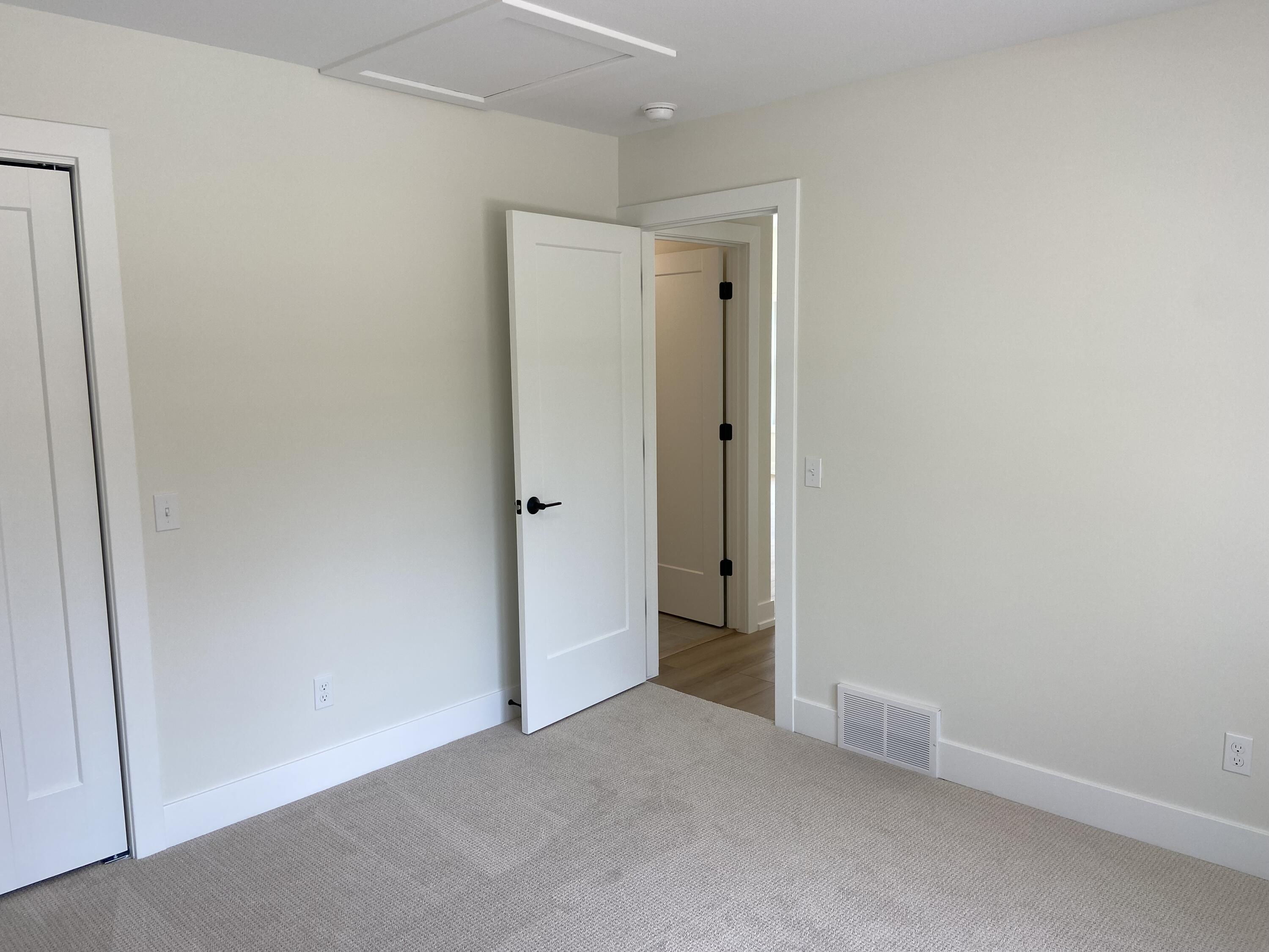 730 Violet Way St. Joseph, MI 49085 - Photo 19 of 21 IMG_6152