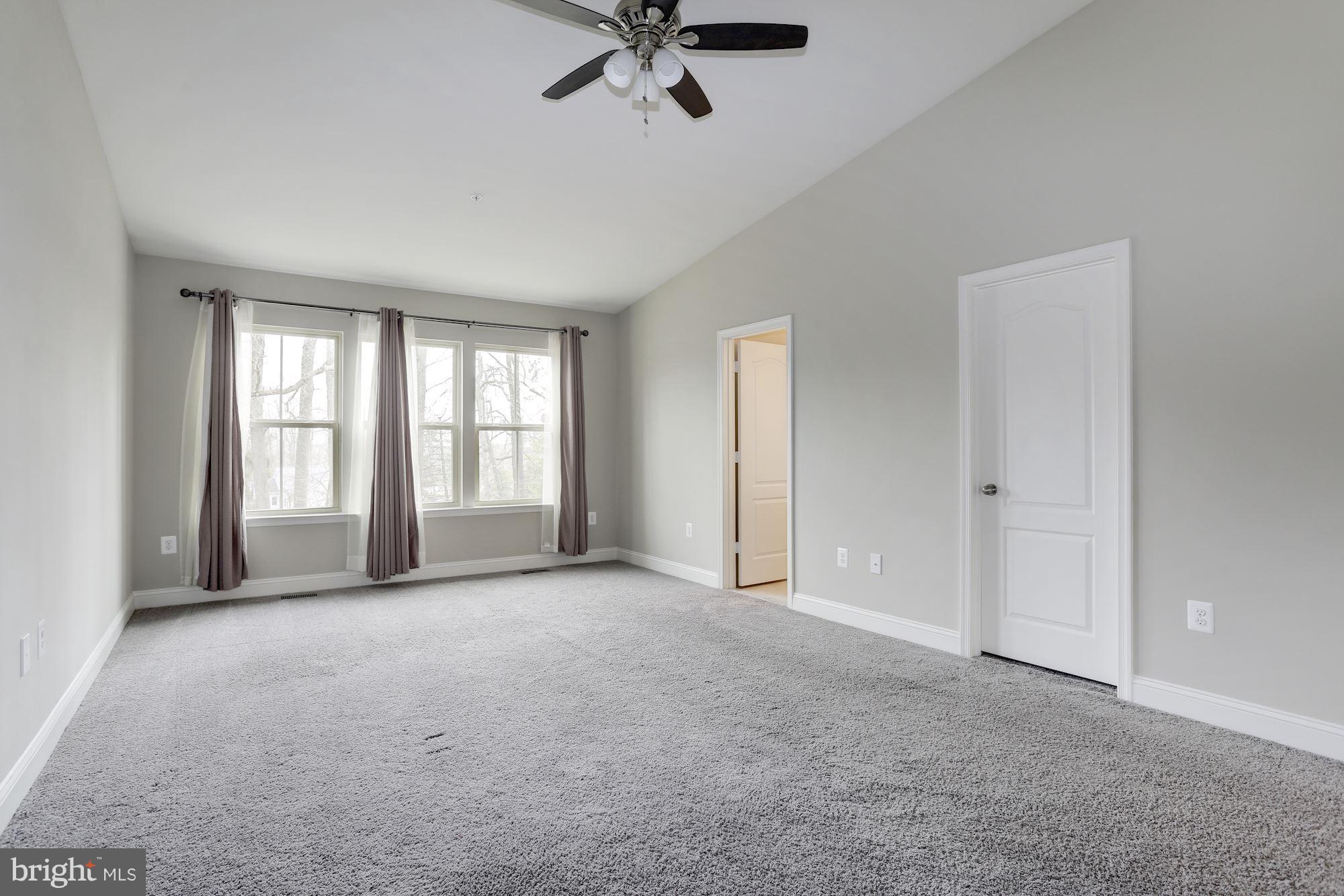 14405 Vedanta Way Silver Spring, MD 20906 - Photo 14 of 30 Beautiful Master, freshly painted, new fan