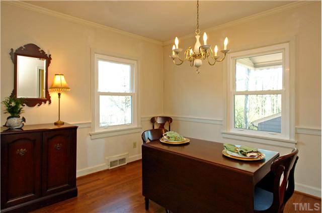 2608 Wells Avenue Raleigh, NC 27608 - Photo 4 of 9