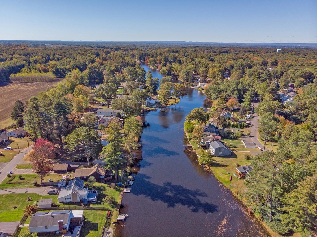173 Cottage Road Enfield, CT 06082 - Photo 41 of 41 a view of a city
