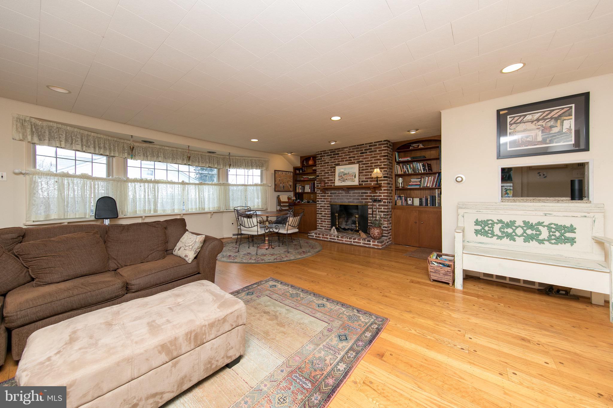 743 Carmet Road Rydal, PA 19046 - Photo 23 of 40 Family Room