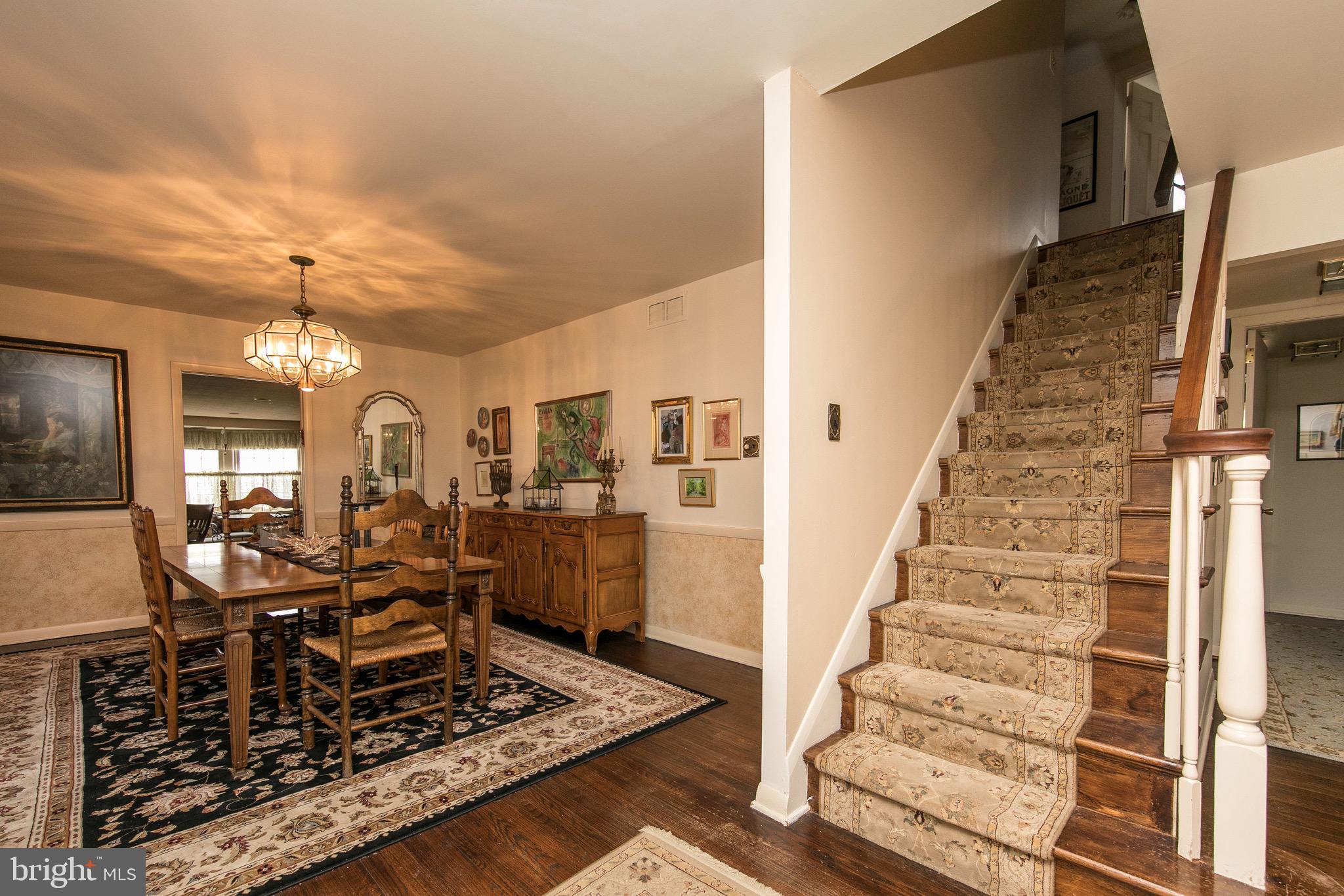 743 Carmet Road Rydal, PA 19046 - Photo 8 of 40 Dining Room