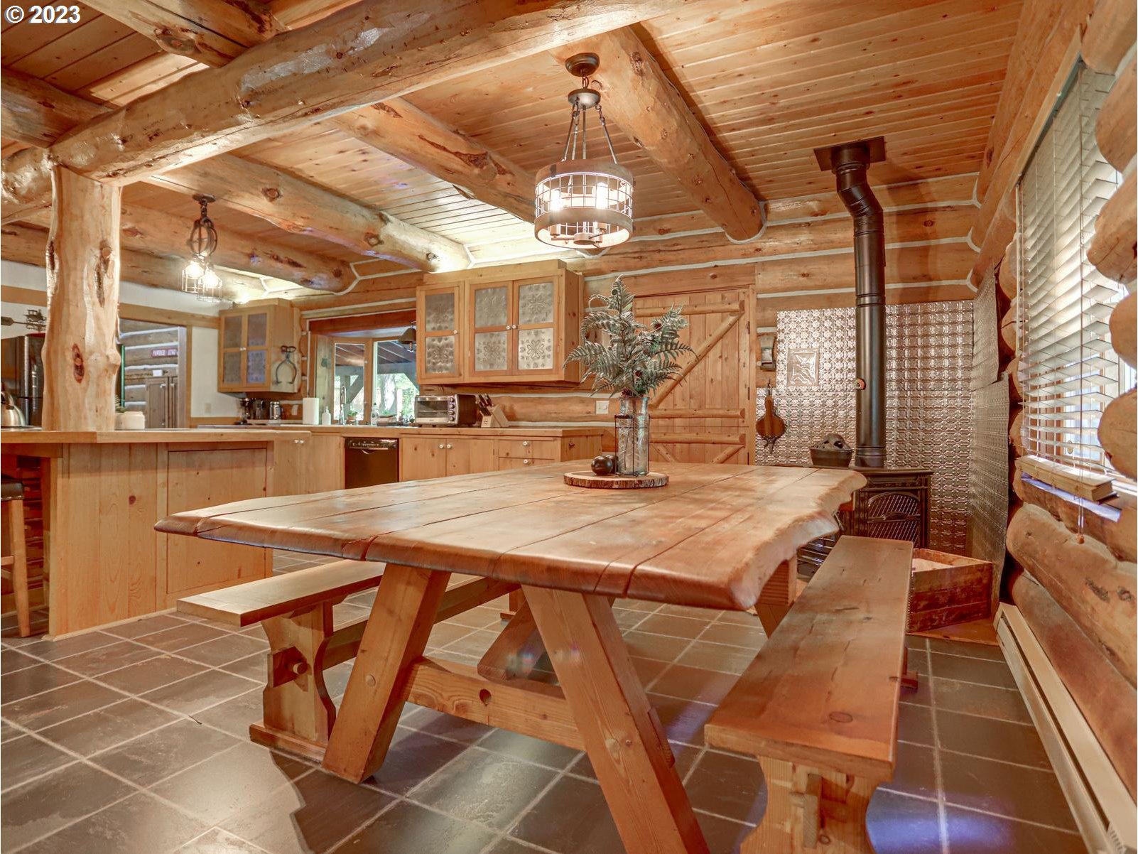 22041 East Pinewood Drive Rhododendron, OR 97049 - Photo 17 of 43 Gallery Image 17