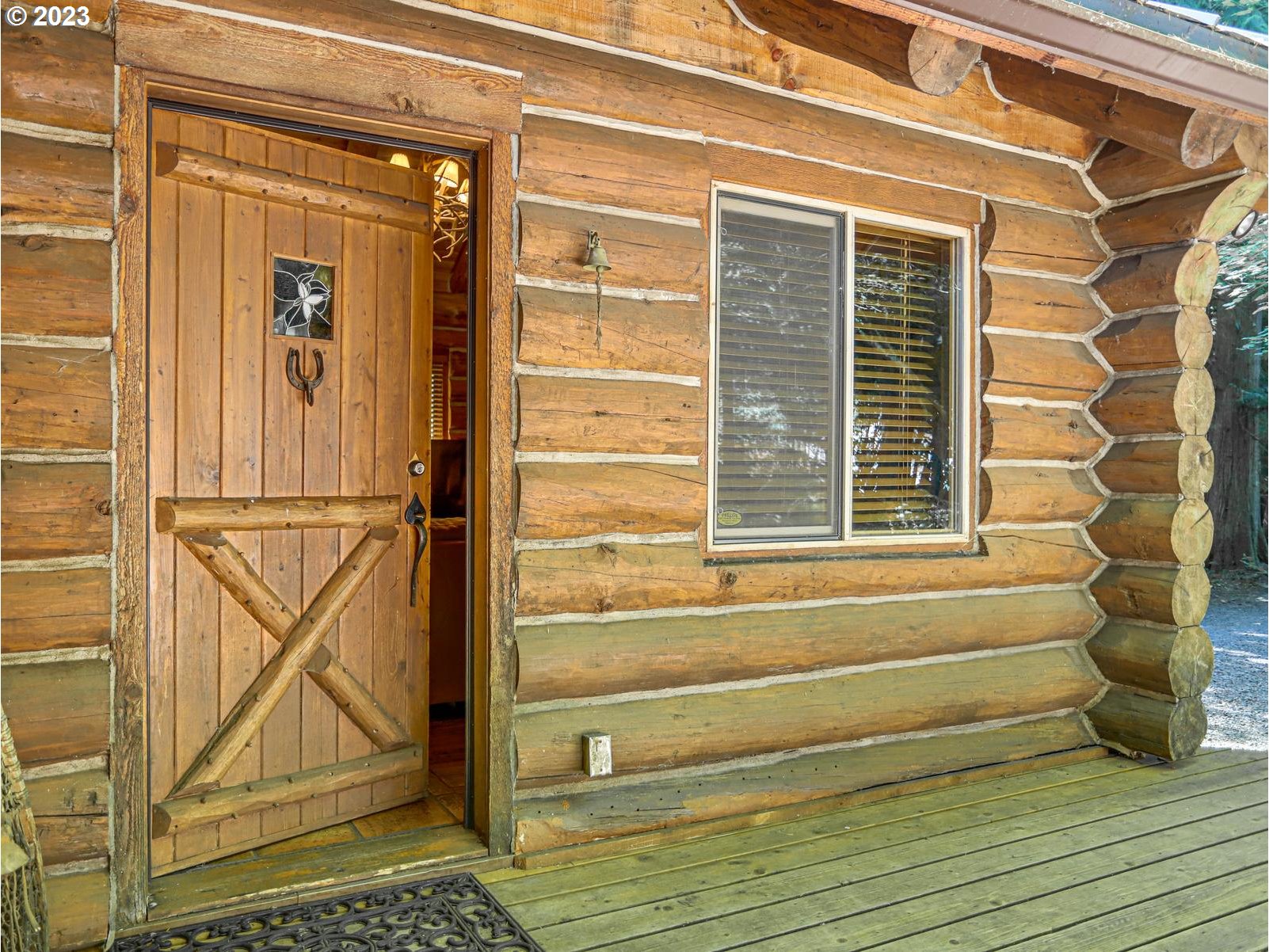 22041 East Pinewood Drive Rhododendron, OR 97049 - Photo 4 of 43 Gallery Image 4