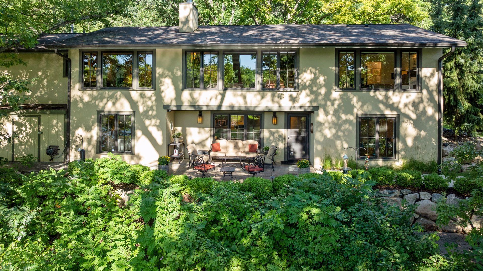 6813 Dakota Trail Edina, MN 55439 - Photo 3 of 61