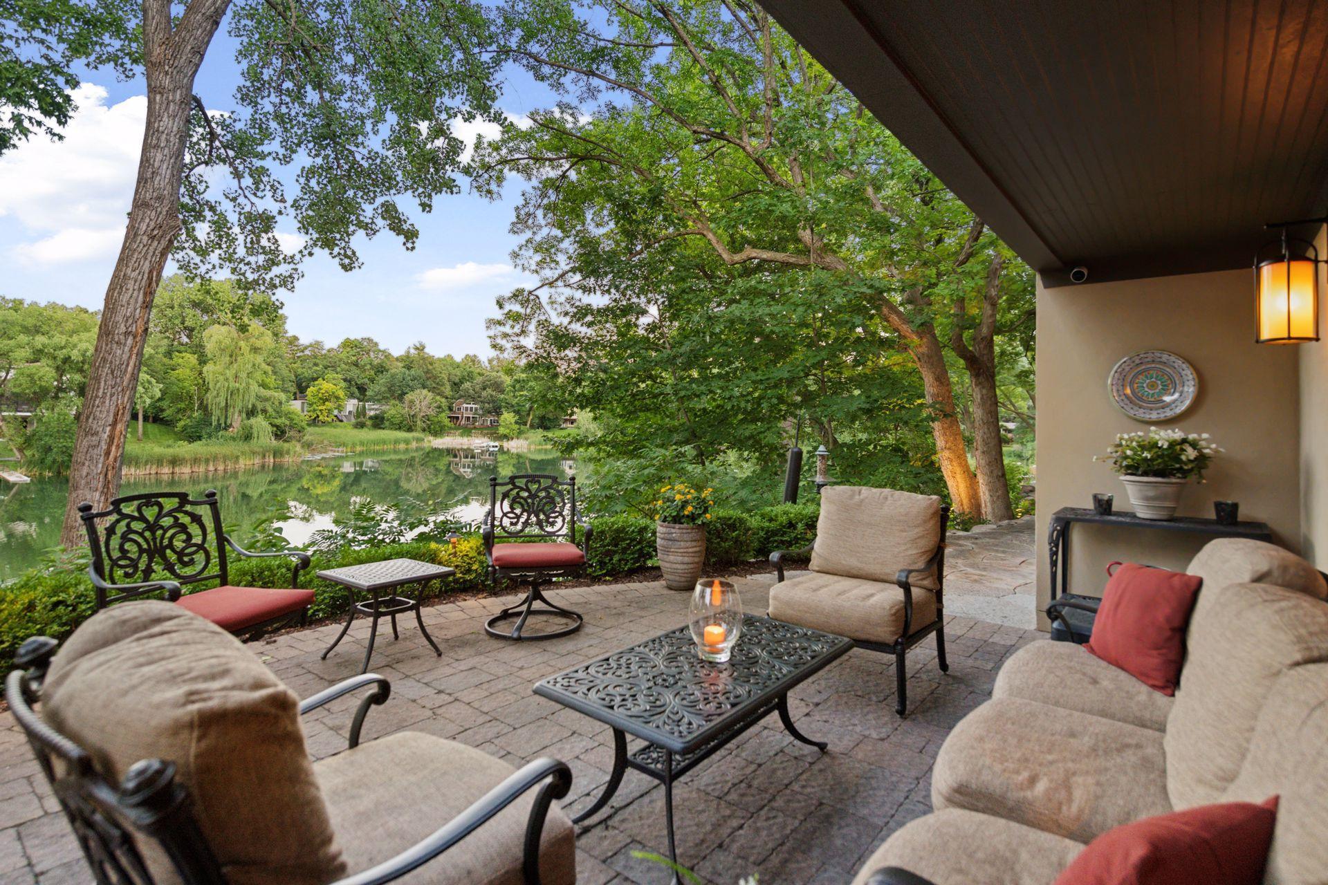 6813 Dakota Trail Edina, MN 55439 - Photo 4 of 61