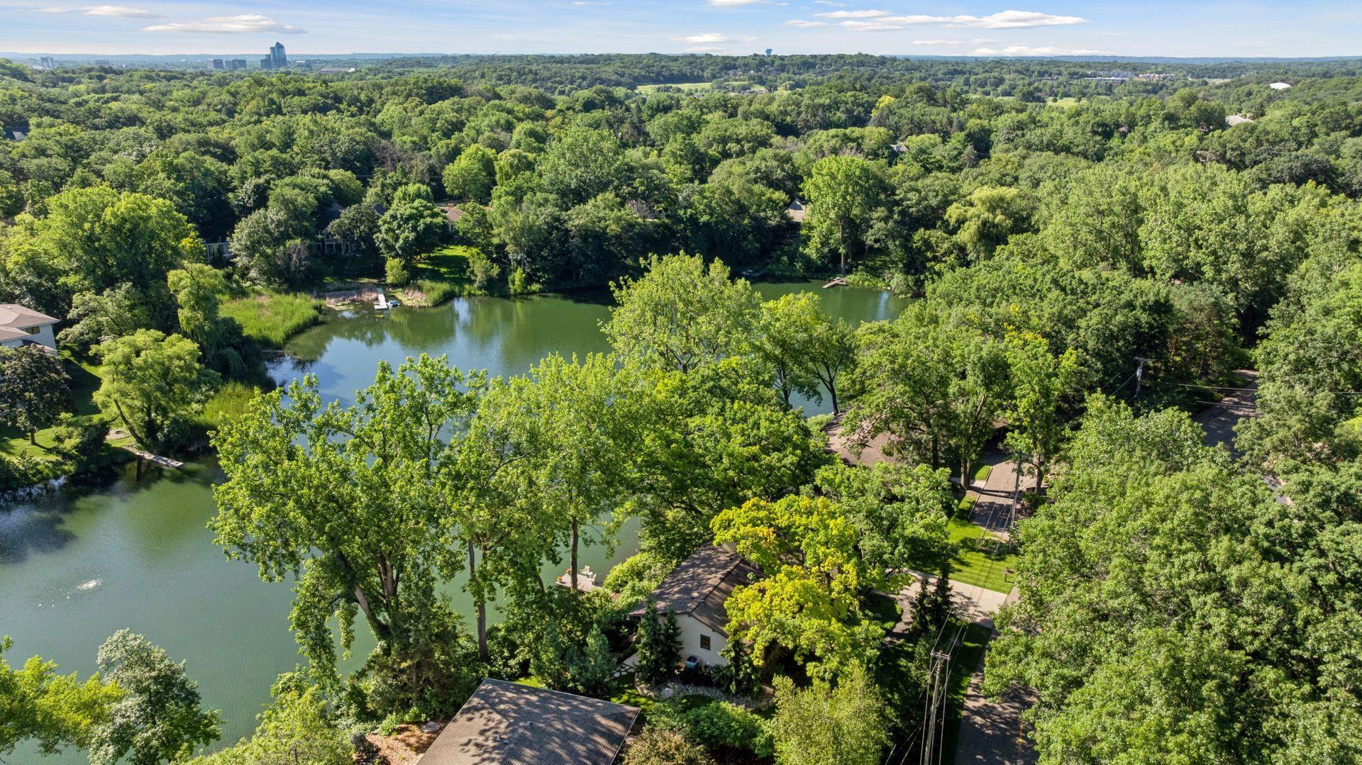 6813 Dakota Trail Edina, MN 55439 - Photo 57 of 61