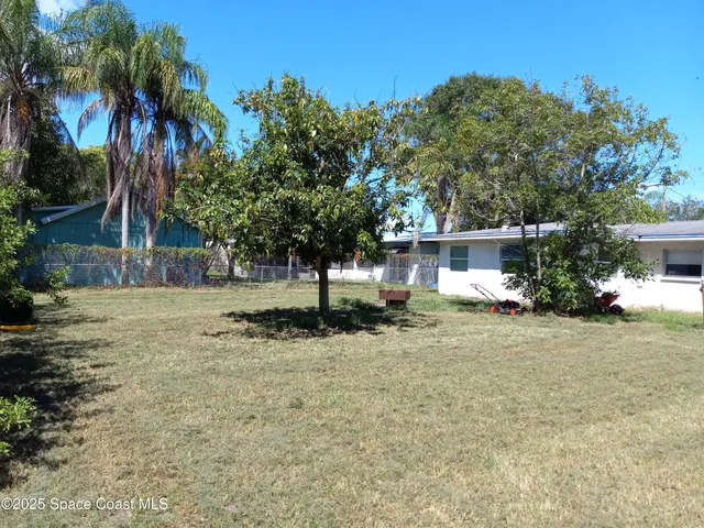 $2,000 | 231 North Plumosa Street, Merritt Island, FL 32953