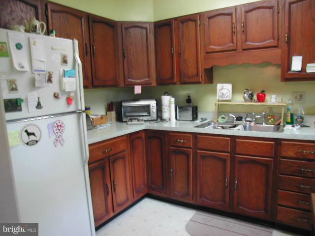 4239 Powder Mill Road Beltsville, MD 20705 - Photo 19 of 23 Kitchen