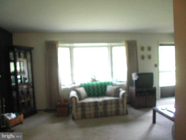4239 Powder Mill Road Beltsville, MD 20705 - Photo 5 of 23 Living Room