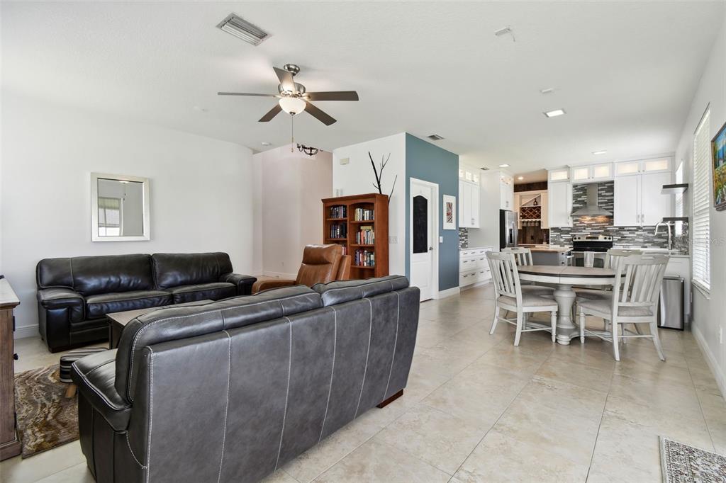1032 Jacob Way Odessa, FL 33556 - Photo 16 of 60