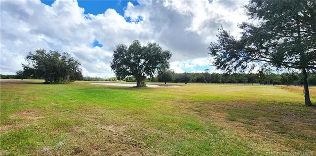 $949,000 | 13559 Southeast 22nd Lane, Okeechobee, FL 34974
