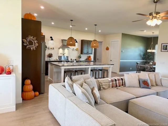 $949,000 | 13559 Southeast 22nd Lane, Okeechobee, FL 34974