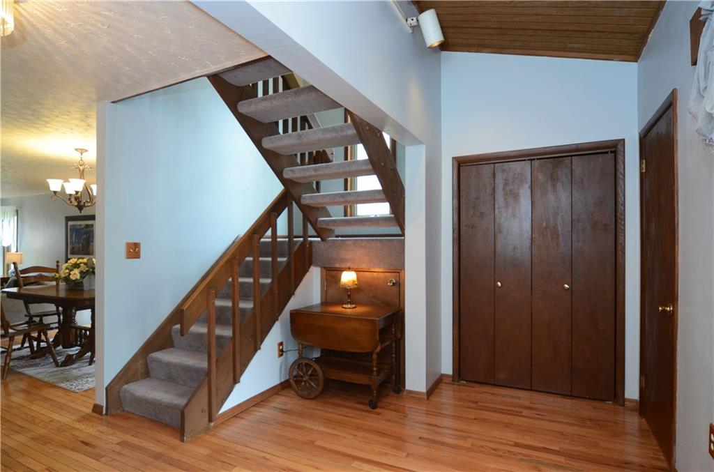 5639 Aiken Road McKees Rocks, PA 15136 - Photo 4 of 23 Another view of the entry.